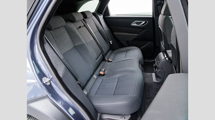 2024 認定中古車 Land Rover Range Rover Velar ヴァレジネブルー P400eプラグインハイブリッド（ガソリン） Standard Wheelbase Dynamic HSE