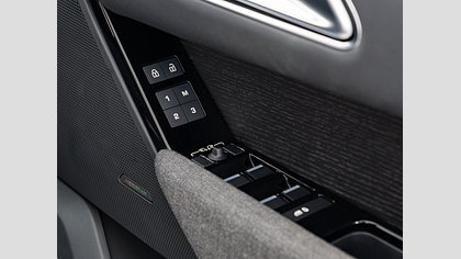 Range Rover Velar 41