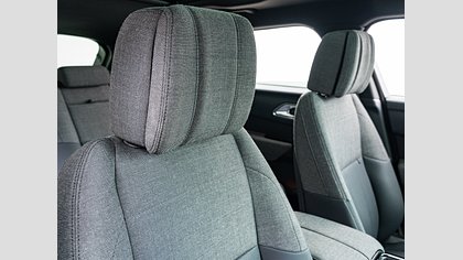 Range Rover Velar 40