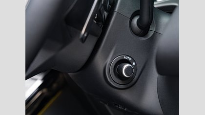 Range Rover Velar 46