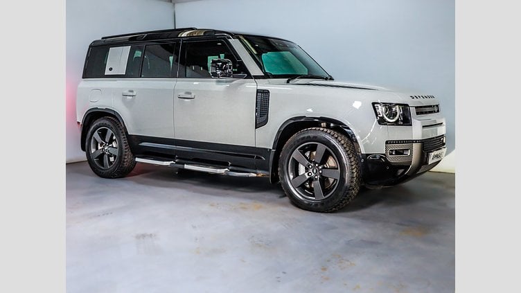 2023 Approved Land Rover Defender 110 Fuji White 4x4 D300 HSE X-Dynamic