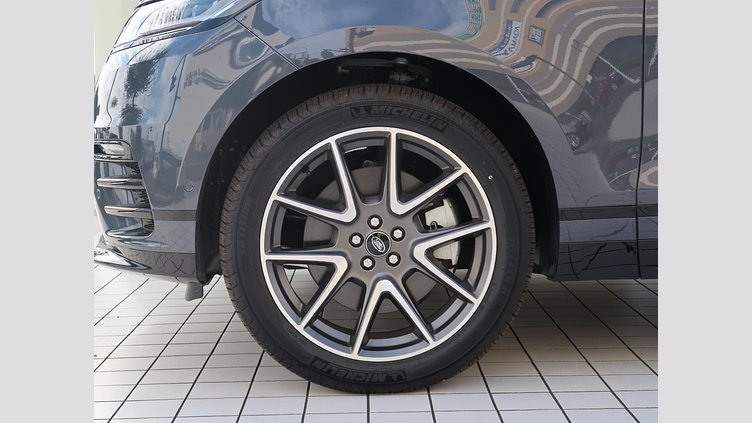 2024 認定中古車 Land Rover Range Rover Velar ヴァレジネブルー P400eプラグインハイブリッド（ガソリン） Standard Wheelbase Dynamic HSE