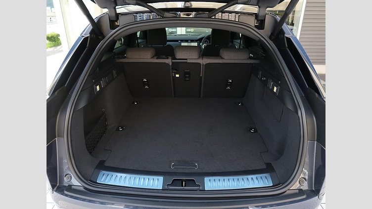 2024 認定中古車 Land Rover Range Rover Velar ヴァレジネブルー P400eプラグインハイブリッド（ガソリン） Standard Wheelbase Dynamic HSE
