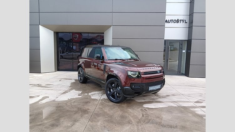 2024 SKLADOVÉ VOZIDLÁ Land Rover Defender 110 Sedona Red 3.0D MHEV 300PS Sedona Edition AWD Auto