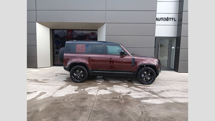 2024 SKLADOVÉ VOZIDLÁ Land Rover Defender 110 Sedona Red 3.0D MHEV 300PS Sedona Edition AWD Auto