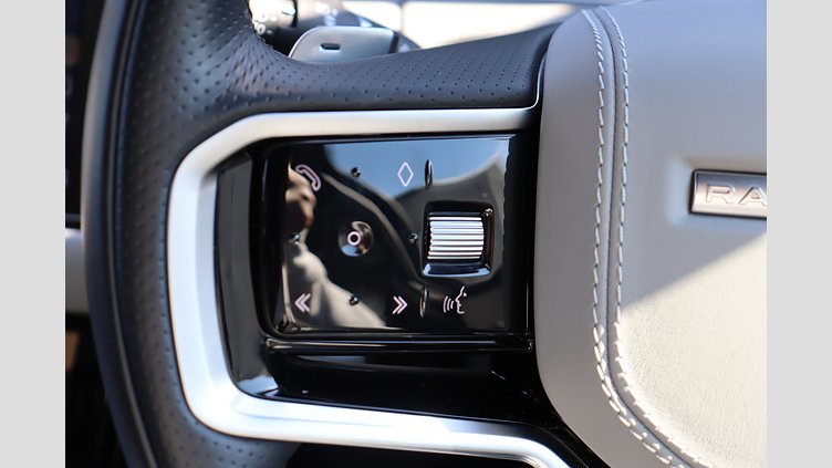 2023 認定中古車 Land Rover Range Rover Evoque ソウルパールシルバー P250 AWD（オートマチック） BRONZE EDITION