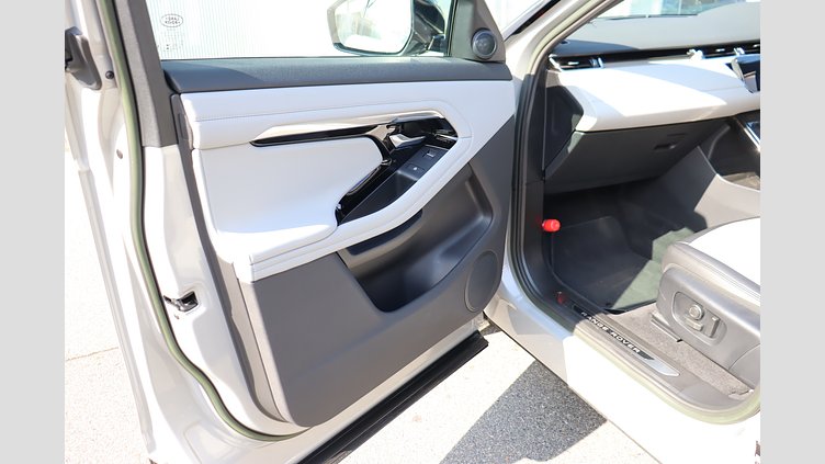 2023 認定中古車 Land Rover Range Rover Evoque ソウルパールシルバー P250 AWD（オートマチック） BRONZE EDITION