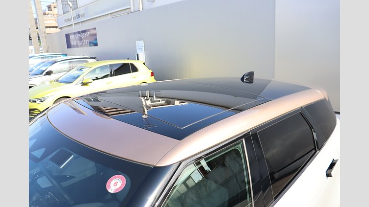 2023 認定中古車 Land Rover Range Rover Evoque ソウルパールシルバー P250 AWD（オートマチック） BRONZE EDITION