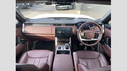 Range Rover 18
