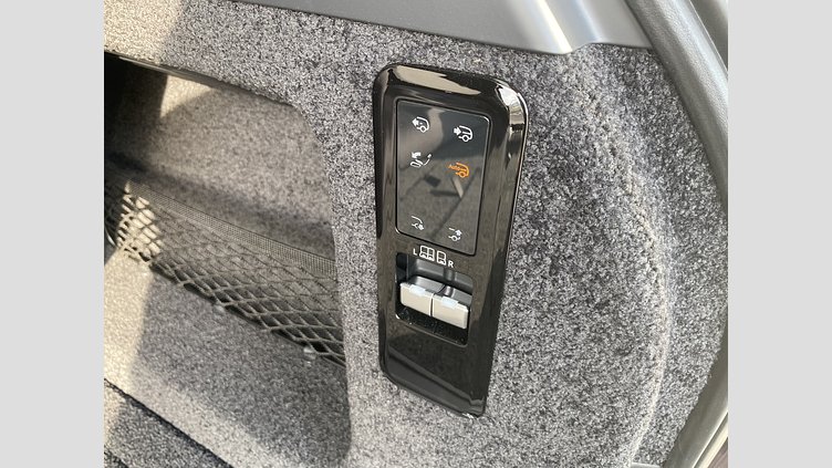 2023 認定中古車 Land Rover Range Rover オストゥーニパールホワイト P530 AWD（AT） スタンダードホイールベース AUTOBIOGRAPHY