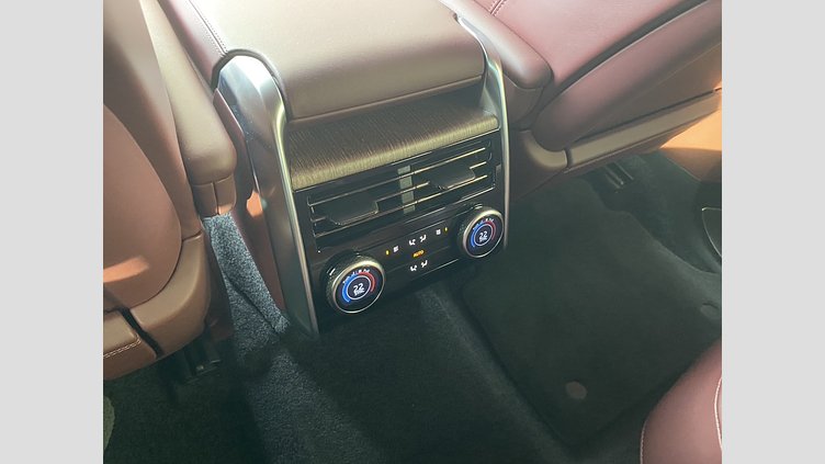 2023 認定中古車 Land Rover Range Rover オストゥーニパールホワイト P530 AWD（AT） スタンダードホイールベース AUTOBIOGRAPHY