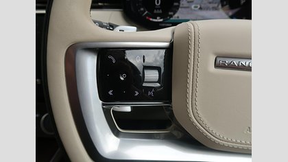 Range Rover 56