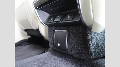 Range Rover 37