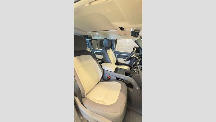 2024 Approved Land Rover Defender 110 Fuji White auto 2.0 PHEV X-Dynamic HSE 404PS