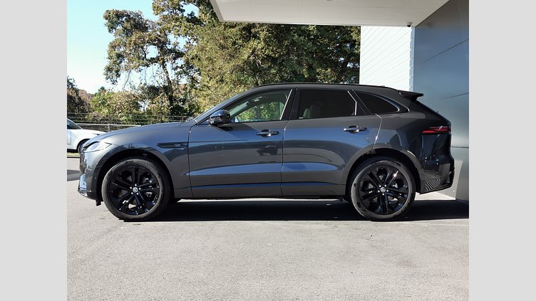 2024 認定中古車 Jaguar F-Pace カルパチアングレイ D204 AWD（オートマチック）MHEV R-DYNAMIC SE