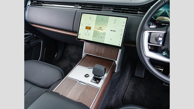 2024 認定中古車 Land Rover Range Rover フジホワイト P550 AWD PHEV（AT） スタンダードホイールベース Autobiography