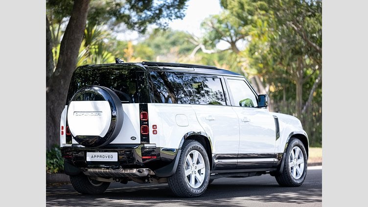 2023 Approved Land Rover Defender 110 Fuji White AWD Defender 110 D300 HSE X-Dynamic