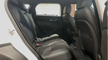 Range Rover Velar 7