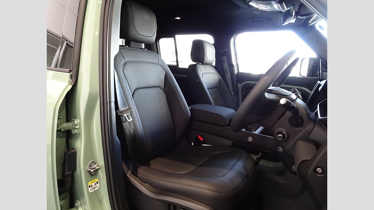2023 認定中古車 Land Rover Defender 110 グラスミアグリーン D300 AWD（AT） 75TH LIMITED EDITION