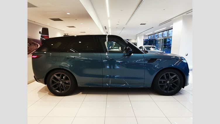 2023 認定中古車 Land Rover Range Rover Sport ジオラグリーン 3.0リッター6気筒300PSターボチャージドディーゼルMHEV（オートマチック） AUTOBIOGRAPHY