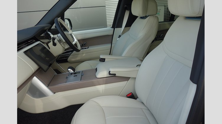 2024 認定中古車 Land Rover Range Rover ベルグレイヴィアグリーン P550 AWD PHEV（AT） スタンダードホイールベース Autobiography