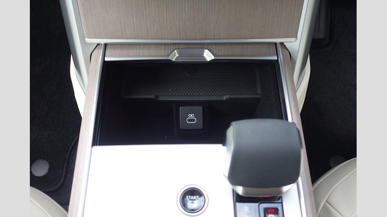 2024 認定中古車 Land Rover Range Rover ベルグレイヴィアグリーン P550 AWD PHEV（AT） スタンダードホイールベース Autobiography