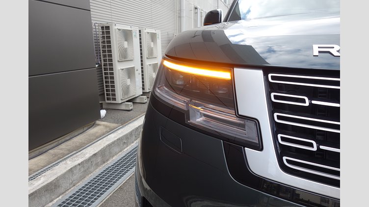 2024 認定中古車 Land Rover Range Rover ベルグレイヴィアグリーン P550 AWD PHEV（AT） スタンダードホイールベース Autobiography