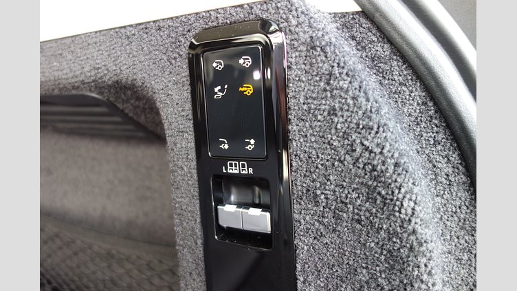 2024 認定中古車 Land Rover Range Rover ベルグレイヴィアグリーン P550 AWD PHEV（AT） スタンダードホイールベース Autobiography