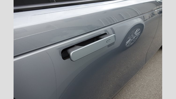 2024 認定中古車 Land Rover Range Rover Velar ザダルグレイ D200マイルドハイブリッド（ディーゼル） Standard Wheelbase Dynamic HSE