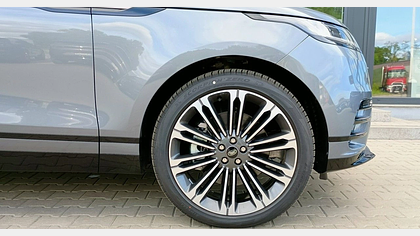 Range Rover Velar 10