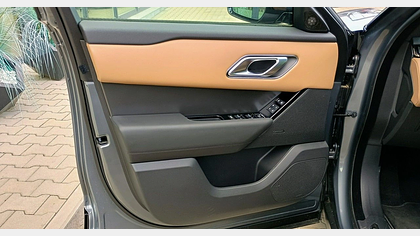 Range Rover Velar 13
