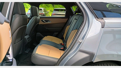 Range Rover Velar 17