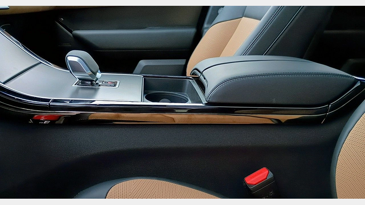 2024 Używany Land Rover Range Rover Velar Zadar Grey D300 Diesel MHEV Dynamic HSE