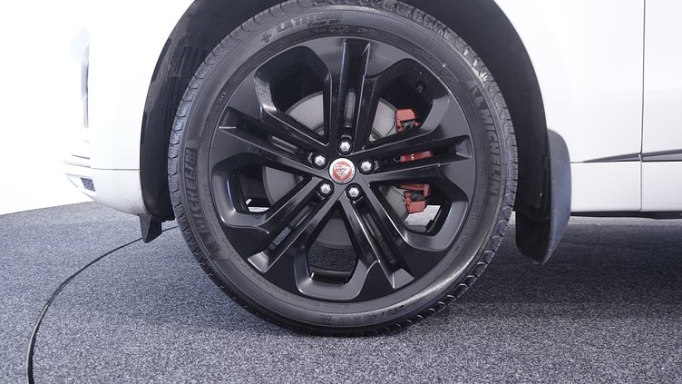 2022 Approved Jaguar F-Pace WHITE P400e R-Dynamic HSE
