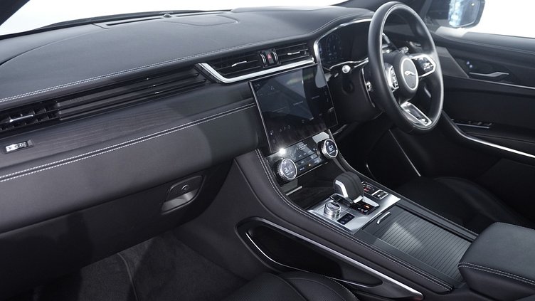 2022 Approved Jaguar F-Pace WHITE P400e R-Dynamic HSE
