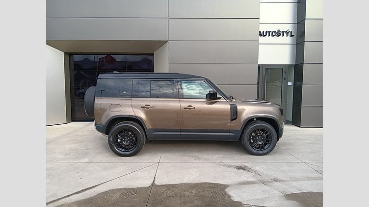 2024 SKLADOVÉ VOZIDLÁ Land Rover Defender 110 Gondwana Stone 3.0D 200PS MHEV S AWD Auto