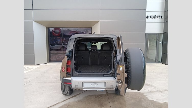 2024 SKLADOVÉ VOZIDLÁ Land Rover Defender 110 Gondwana Stone 3.0D 200PS MHEV S AWD Auto