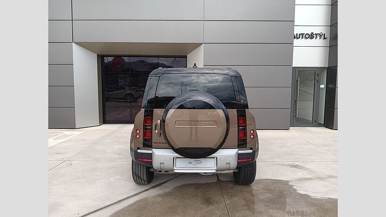 2024 SKLADOVÉ VOZIDLÁ Land Rover Defender 110 Gondwana Stone 3.0D 200PS MHEV S AWD Auto