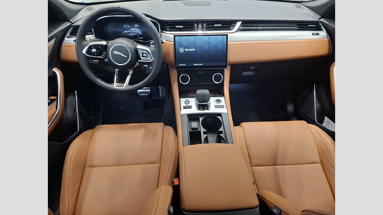 2025 Approved Jaguar F-Pace Santorini Black 400 CV SE P400e