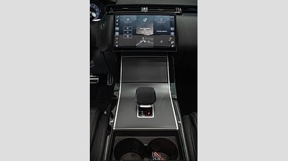 Range Rover Velar 10