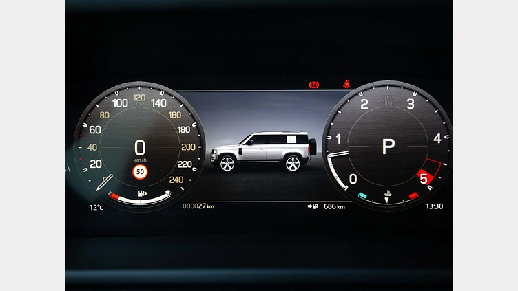 2025 Używany Land Rover Defender 110 Fuji White D200 Diesel MHEV X-Dynamic SE