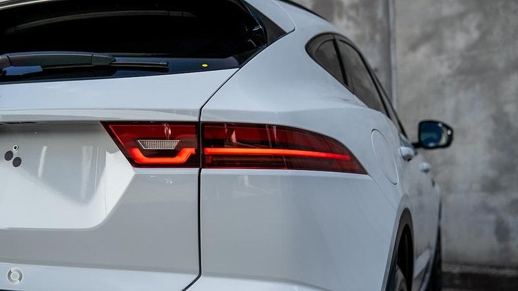 2024 New Jaguar E-Pace Fuji White P250 PETROL R-DYNAMIC SE