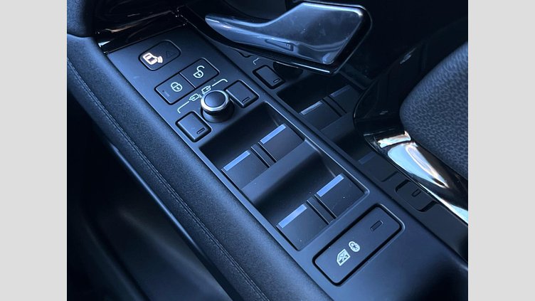 2020 認定中古車 Land Rover Range Rover Evoque フジホワイト P300 R-DYNAMIC SE
