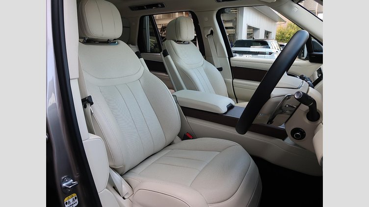 2023 認定中古車 Land Rover Range Rover ランタオブロンズ D300 AWD MHEV（AT） スタンダードホイールベース HSE