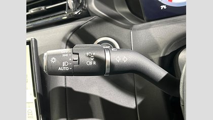 Range Rover Velar 29