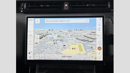 Range Rover Velar 35