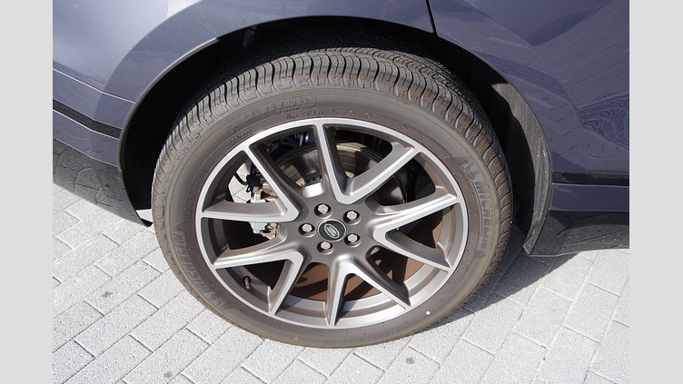 2024 認定中古車 Land Rover Range Rover Velar ヴァレジネブルー P400eプラグインハイブリッド（ガソリン） Standard Wheelbase Dynamic HSE
