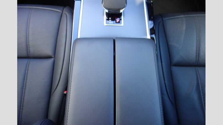 2024 認定中古車 Land Rover Range Rover Evoque トライベッカブルー P250（ガソリン） スタンダードホイールベース DYNAMIC HSE