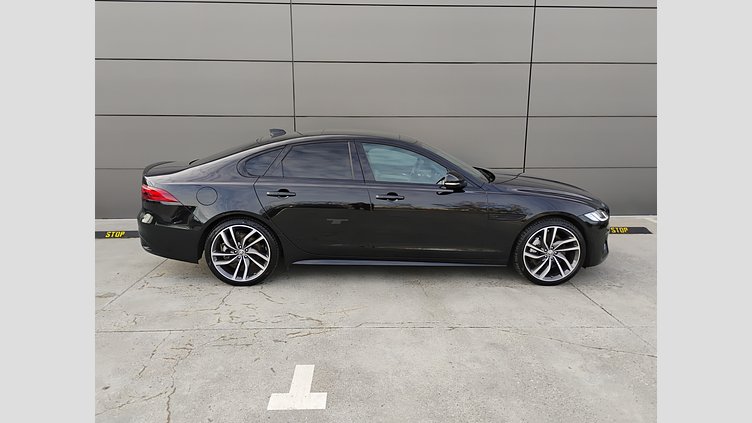 2024 Używany Jaguar XF Santorini Black D200 RWD AUTOMAT MHEV SEDAN SALOON R-DYNAMIC HSE