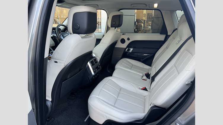 2022 認定中古車 Land Rover Range Rover Sport シリコンシルバー INGENIUM 3.0L 6気筒ディーゼル MHEV 300PS HSE